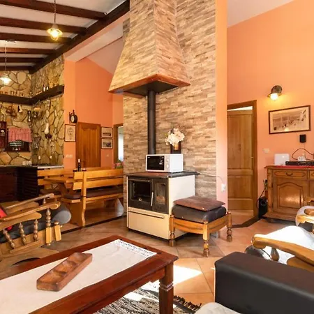 Marija By Guide 빌라