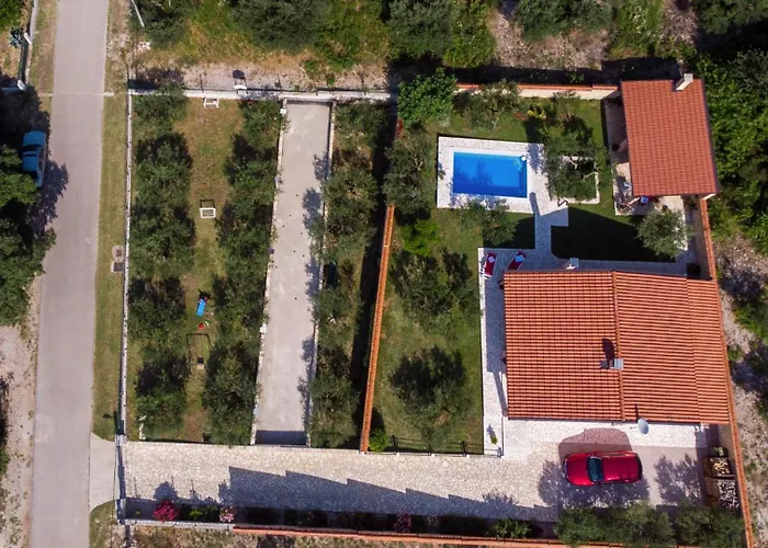 Willa Marija By Guide *